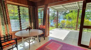 Aore Hibiscus Retreat - Image 3