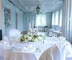Hotel Schloss Romanshorn - Image 2