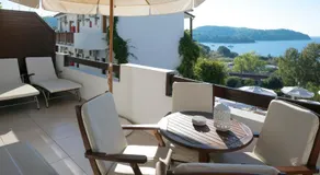 Magic Hotel - Image 4