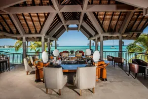 Royal Palm Beachcomber Luxury - Image 3
