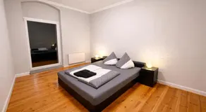 Schillers Mitte - Image 4