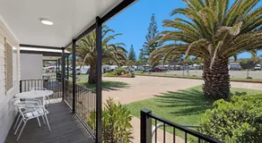 Moana Beach Tourist Park - Image 4