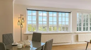 Kenn Valley View - Free Parking - Free Wi-Fi - On Site Bar and Restaurant - Image 3