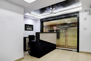 Super Collection O Chinar Park Near Airport - Image 5