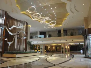 Ramada Plaza Chongqing - Image 4