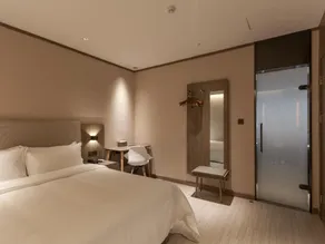 Hanting Hotel Kaifeng North Railway Station - Image 3
