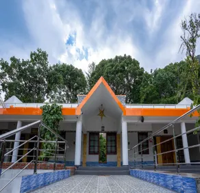 Raja Garden Hills View - Image 2
