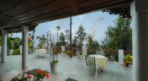 Birdwood Cottages - Image 4