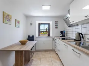 Amazing Holiday Home in Plütscheid with Garden - Image 2