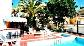 Eleni Apartments - Image 2