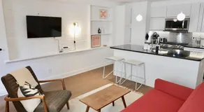 Heart of Mount Pleasant - with parking - Image 3