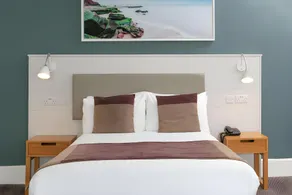 Exmouth Beach Hotel - Image 2