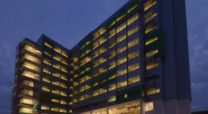 Whiz Prime Hotel Megamas Manado - Image 4