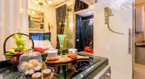 Venice Luxury Watersdoor - Image 2