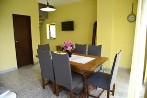 Croatia Cottage, peaceful countryside retreat with pool & vineyard view - Image 4