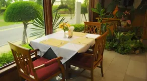 Pathum Thani Place Hotel - Image 4