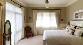 Die Weiden in der Kurrajong Luxury Loft Suite - Image 2