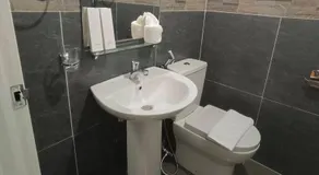Happy Daze Hotel Tagum - Image 5