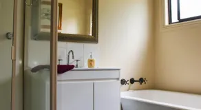 Gellibrand Gallery Accommodation - Image 2