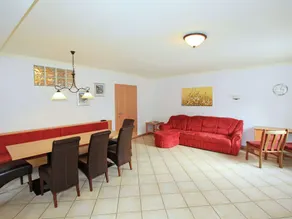 Apartment in Stumm near Zillertal Ski Area - Image 2