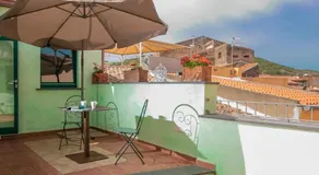 Sardinian Gallery Fonte - Image 3