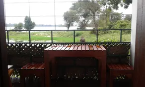 Lake Cabin - Image 3