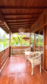 New Open Romantic Free Floating Breakfast 2 - Image 3