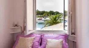 Lovely apartment near the beach with a sea view - Image 2