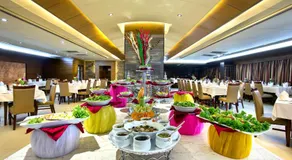 FARS Hotel & Resorts - BAR-Buffet-Pool-SPA - Image 3