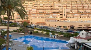 Los Cristianos apartment with sea views C109 - Image 3