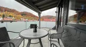 Appartamento accogliente e familiare con barbecue e giardino | Vista sulla montagna - Image 4