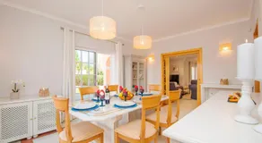 Villa Savannah - Casa de férias com piscina aquecível e BBQ no Vale do Lobo - Image 2