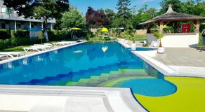 Hotel Iulia Resort - Image 2