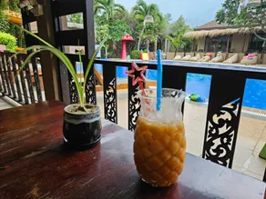 Lanta Riviera Beach Resort - Image 5