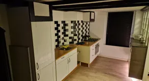 Urban Oasis - BIG stylish Apartment - Image 2