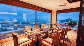 Sai Gon Ha Long Hotel - Image 4