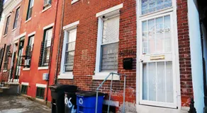 Oui on Ludlow - Entire House and Private Rooms in University City - Image 2