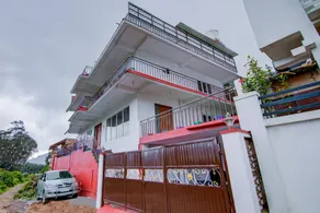 OYO Hotel All Season - Image 4