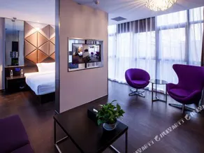 Yitel Hotel (Tai'an Wanda Plaza & Taishan International Convention and Exhibition Center) - Image 2