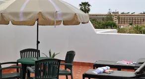 Apartment with sea views in La Cala de Mijas - Image 3