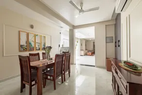 Bardias Homestay - Image 5