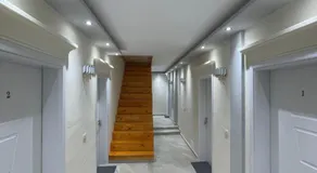 Dragobia House & Table - Image 4