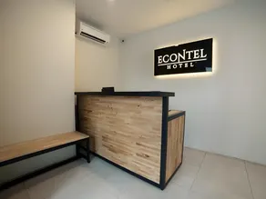 Econtel Queensbay - Image 4