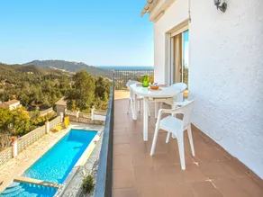 Villa in Lloret de Mar mit herrlichem Meerblick - Image 4