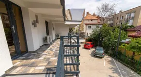 Poet Palace Bucharest - Image 3