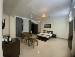 Kaira Kailash - Image 2