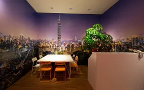 SleepBox Hostel - Image 2