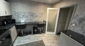 Waverley Beach Hotel - Image 5
