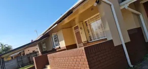 Waltershort Guest House and Bed and Breakfast - Image 3