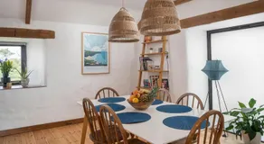 Naut Retreat, The Big Barn - Spacious & cosy cottage, walk to Porthcurno beach, Pedn Vouder & Minack Theatre - Image 2